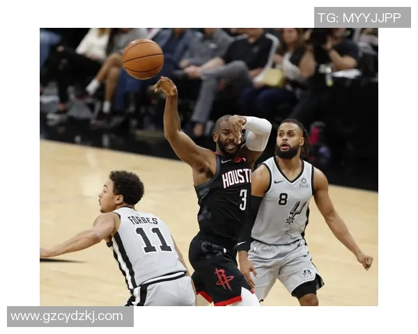 11月11日火箭对马刺精彩全场回放分析与赛后精彩瞬间回顾 11月11日火箭对马刺精彩全场回放分析与赛后精彩瞬间回顾