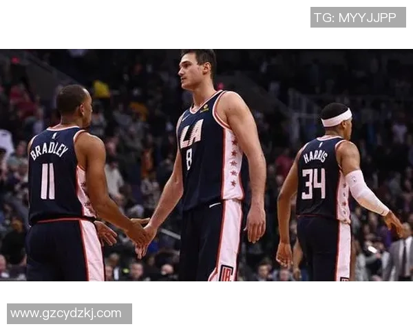 圣保罗与奥瓦精彩对决结果揭晓赛季表现分析 圣保罗与奥瓦精彩对决结果揭晓赛季表现分析